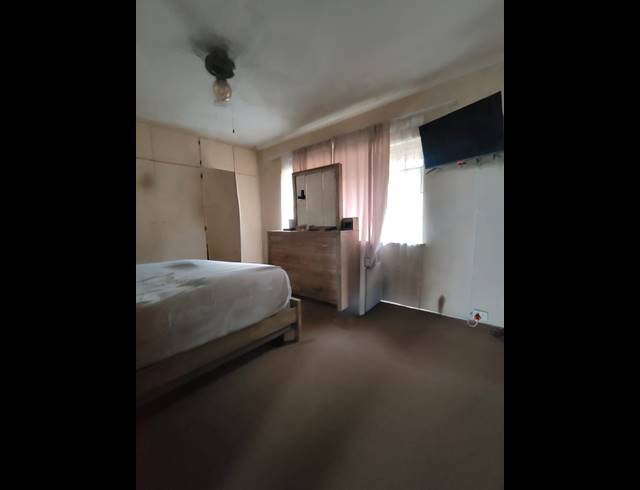 4 BEDROOM HOUSE TO LET IN VAALPARK
